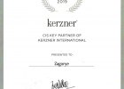 Награждается Загорье как ключевой партнер компании Kerzner International